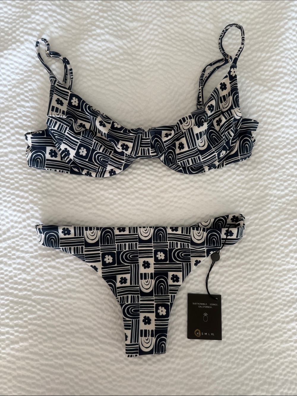 NWT SKATIE Navy & White Geometric Print Underwire Bikini - Women Swim Sz. XS